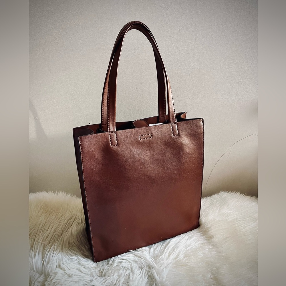 Banana Republic genuine leather brown structured tote bag
